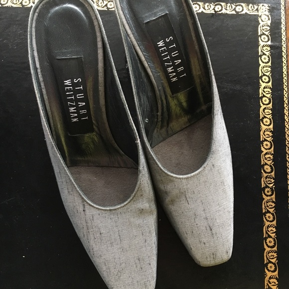 Stuart Weitzman vintage grey mules - Picture 2 of 5